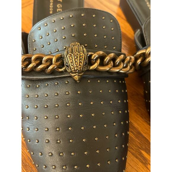 Kurt Geiger London
Chelsea Leather Stud Embellished Chain Hardware Mules size 41 - Picture 4 of 8